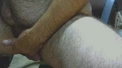 hairysmallfat online show from June 19, 1:21 am