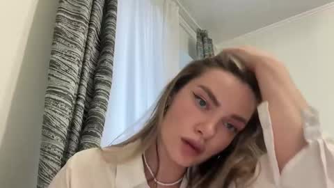 haley_rune online show from February 11, 12:05 pm
