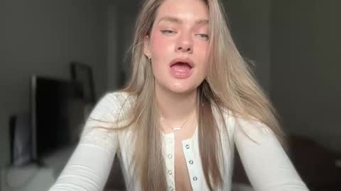 haley_rune online show from September 22, 10:06 am