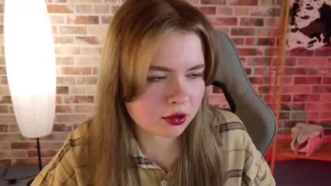 HaleySun online show from October 16, 1:23 pm