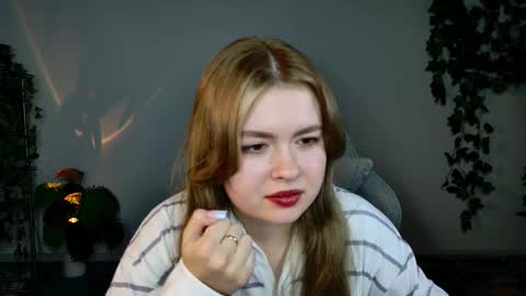 HaleySun online show from October 17, 9:12 am