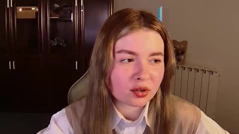 HaleySun online show from October 24, 9:17 am