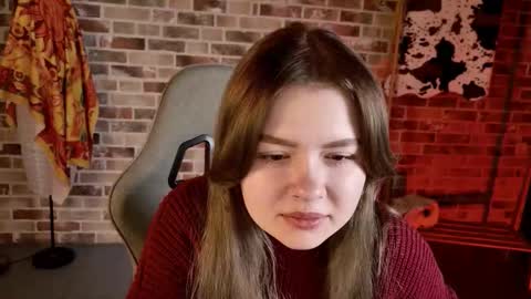 HaleySun online show from November 1, 9:11 am