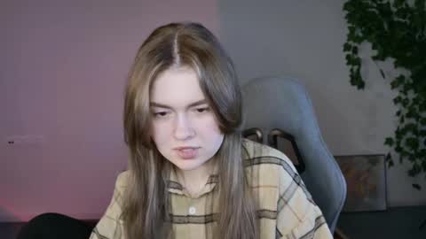 HaleySun online show from November 11, 1:22 pm