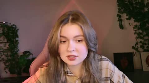 HaleySun online show from November 25, 1:33 pm