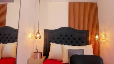 Hamilton online show from October 29, 9:38 pm