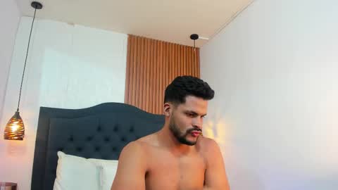 Hamilton online show from November 30, 2:26 am