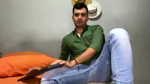 hamiltong12 online show from November 18, 3:34 am