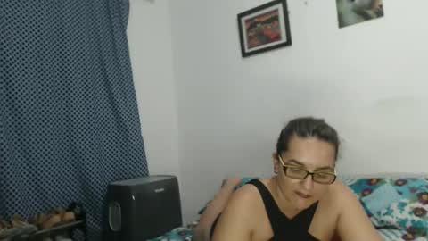 Snapshot of hammer9247 chatting on December 15, 8:47 pm hammer9247 online show from December 15, 8:47 pm
