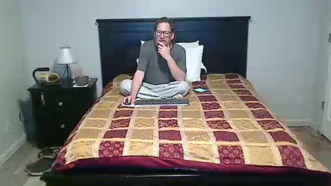 hammerthatthang73 online show from April 8, 6:57 am