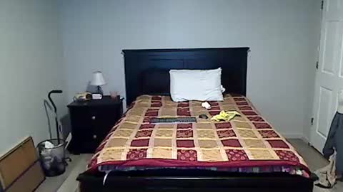 hammerthatthang73 online show from April 14, 3:12 am