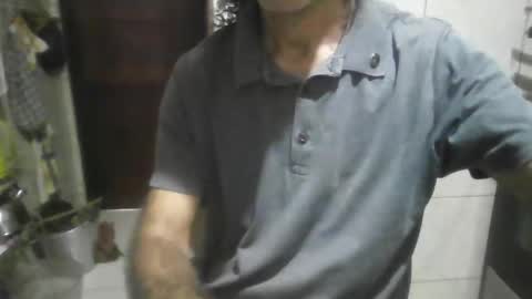 Snapshot of hamonoleoso chatting on February 21, 9:54 am King Of Love online show from February 21, 9:54 am