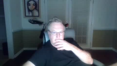 Han online show from November 8, 9:20 am