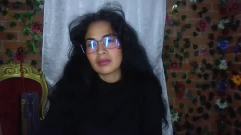 Snapshot of han_deus chatting on January 6, 10:02 am HANMy Dears make sure to follow me here create a FREE account if you dont have one and chat thank you. online show from January 6, 10:02 am