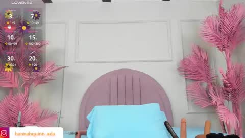 hanaahquinn online show from November 18, 11:36 am