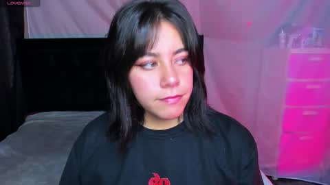 Snapshot of hanah_bakeer chatting on February 10, 1:55 pm Hanah Montana Independent model online show from February 10, 1:55 pm