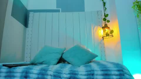 hanah_gray online show from October 8, 11:08 am