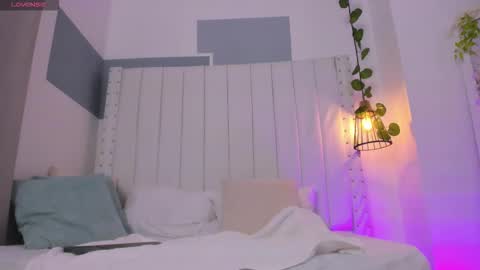 hanah_gray online show from October 29, 11:01 am