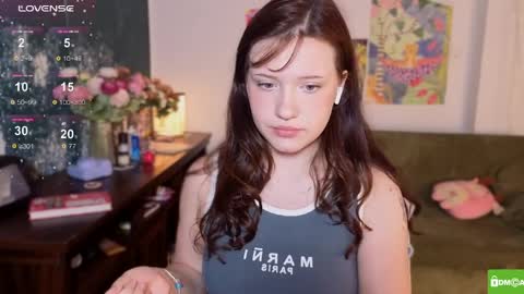 hanahwoods online show from March 29, 10:43 pm