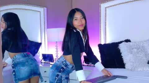 Snapshot of hanaluna chatting on January 10, 1:35 pm Hanna online show from January 10, 1:35 pm