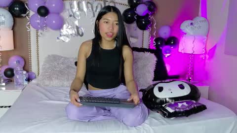 Snapshot of hanaluna chatting on March 2, 12:56 pm Hanna online show from March 2, 12:56 pm