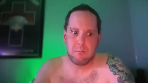 hand_banana_420 online show from October 12, 2:32 am