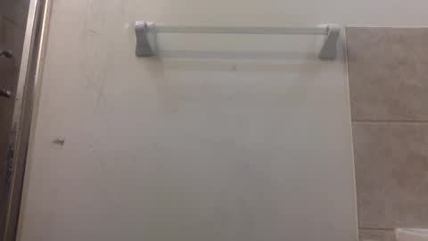 Snapshot of handjobsbbc chatting on January 13, 6:29 am handjobsbbc online show from January 13, 6:29 am