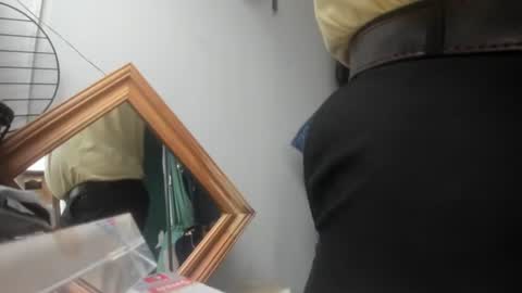 Snapshot of handncocknocum chatting on February 8, 3:00 pm handncocknocum online show from February 8, 3:00 pm