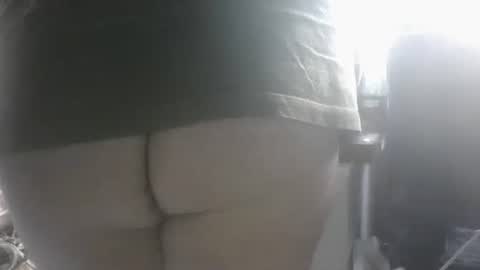 Snapshot of handncocknocum chatting on November 10, 8:13 am handncocknocum online show from November 10, 8:13 am