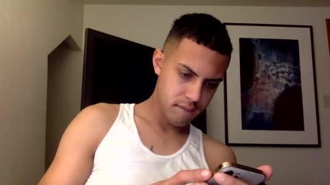 handsome01_ online show from December 15, 6:56 pm