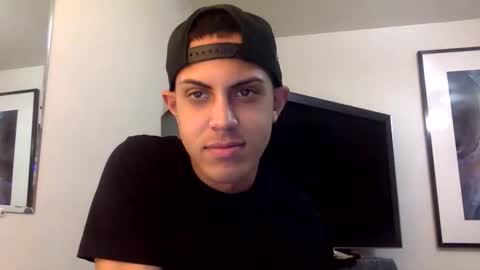 handsome01_ online show from January 16, 1:42 am