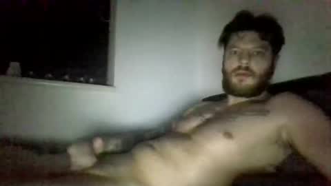 handsome1992xxxx online show from January 15, 11:41 pm