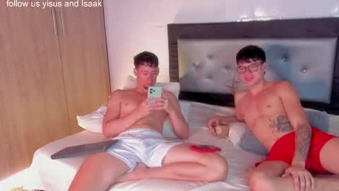 handsome_boys69 online show from May 4, 12:34 pm