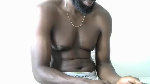 Snapshot of handsome_king30 chatting on April 24, 5:21 am handsome king online show from April 24, 5:21 am
