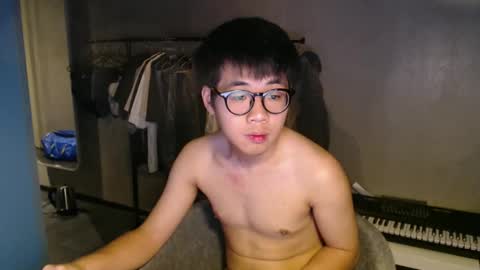handsome_mannn online show from September 30, 8:36 pm