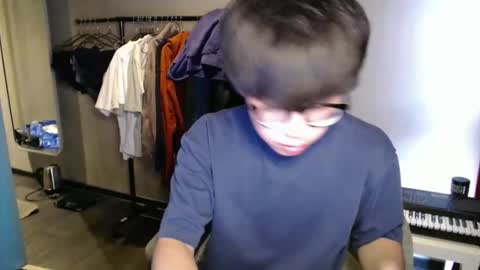 handsome_mannn online show from January 9, 12:08 pm