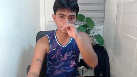 handsome_vanana online show from February 24, 9:43 am