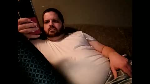 Snapshot of handsomedaddy198924 chatting on February 2, 5:06 am Handsomedaddy198923 online show from February 2, 5:06 am