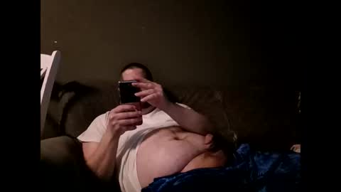 Handsomedaddy198923 online show from March 6, 8:11 am