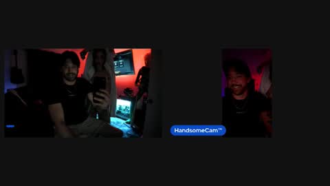 Snapshot of handsomedeck23 chatting on February 26, 1:48 am handsomedeck online show from February 26, 1:48 am