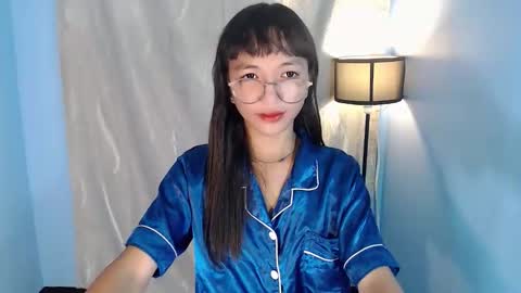 Snapshot of handsomedick143529 chatting on June 8, 7:31 am rimby and angelica nina online show from June 8, 7:31 am