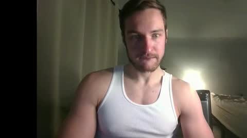 handsumhung online show from December 4, 1:04 am