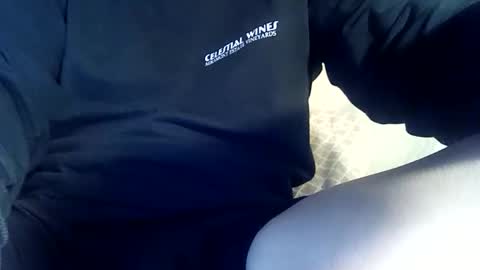 Snapshot of handsumload_11 chatting on November 19, 9:53 am handsumload_11 online show from November 19, 9:53 am