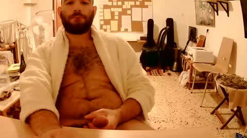 Snapshot of handyboy991 chatting on October 22, 3:12 pm handyboy991 online show from October 22, 3:12 pm