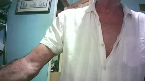 handymanforyou177322 online show from January 14, 1:00 am