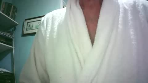 handymanforyou177322 online show from April 11, 11:09 pm