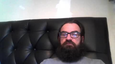 Snapshot of handywoody chatting on January 31, 7:34 pm handywoody online show from January 31, 7:34 pm