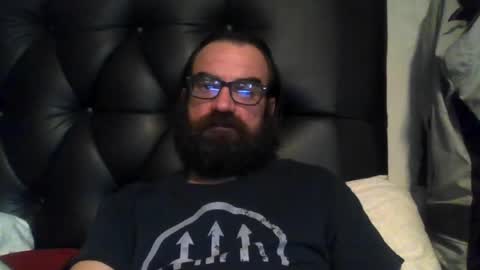 handywoody online show from July 3, 1:23 am