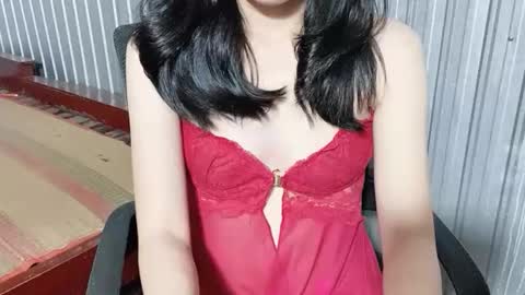 hani522308 online show from April 19, 3:00 pm
