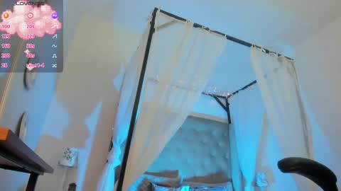 Snapshot of hanna__becker chatting on September 28, 3:12 am hanna online show from September 28, 3:12 am